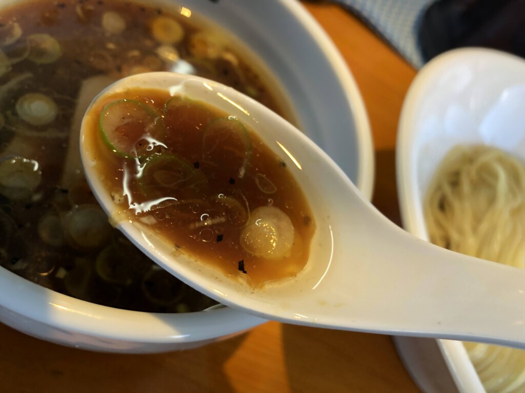 富喜製麺研究所のスープ